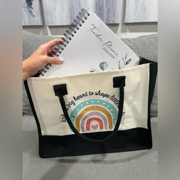 Teacher Tote NEW - Picture 6 of 7